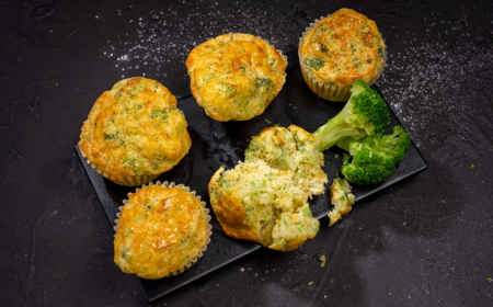 Broccoli and Cheese Breakfast Muffins