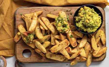 Oven Chips With Guacamole Dip