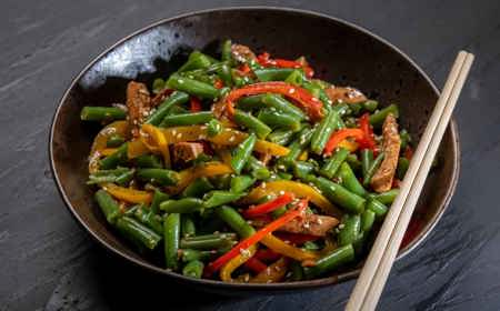 Green Bean and Chicken Stir-Fry