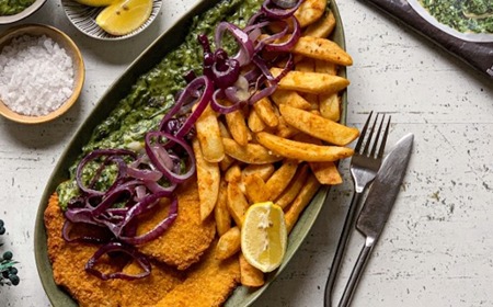 Chicken Schnitzel & Creamed Spinach